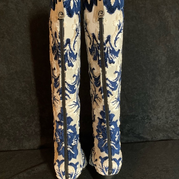 Cowboy boots - Picture 3 of 16